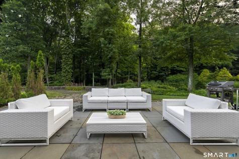 297 Oscaleta Road Ridgefield CT 06877