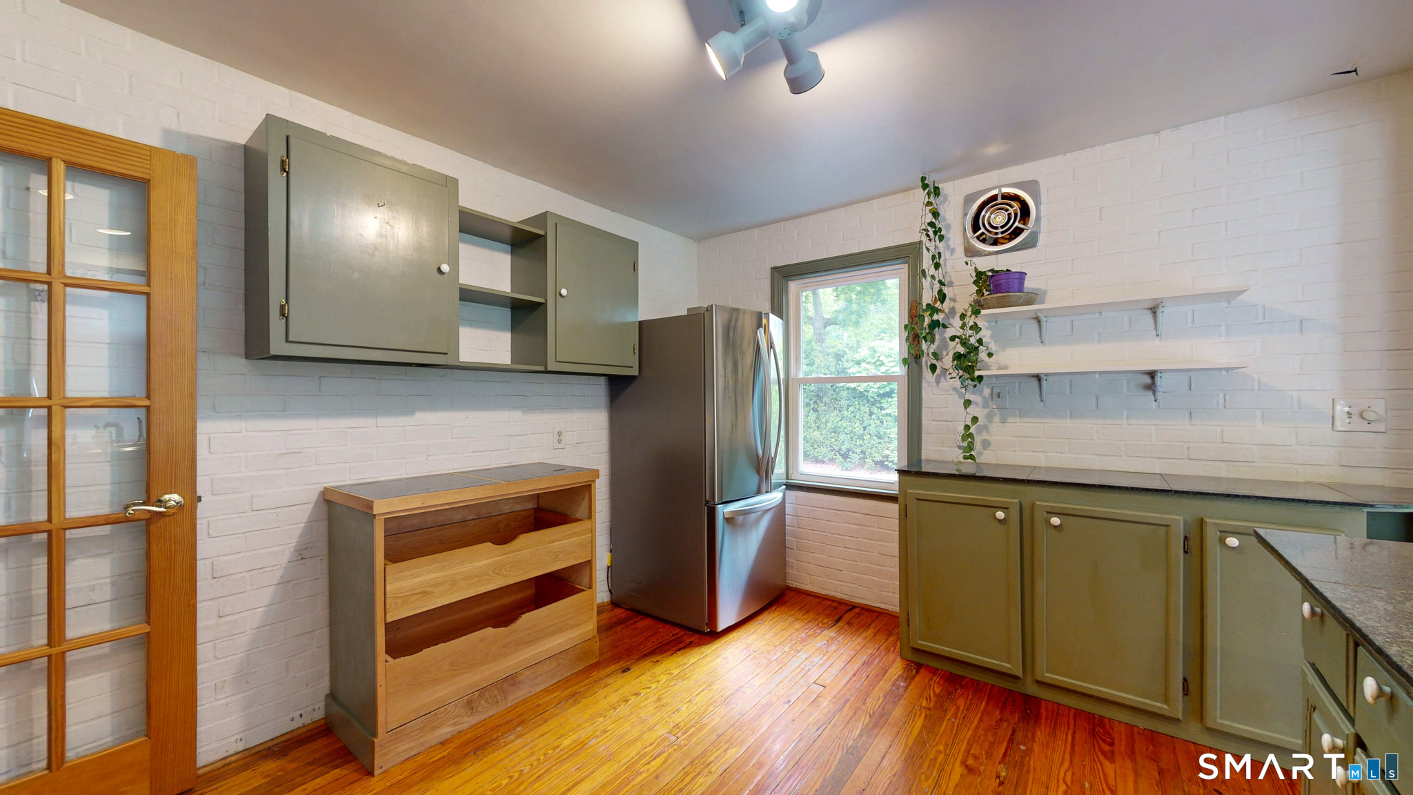 895 Hartford Turnpike Hamden CT 06517