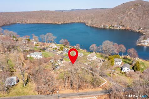 73 Lake Road Portland CT 06480