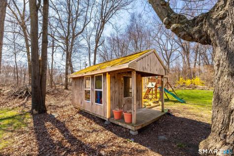 73 Lake Road Portland CT 06480