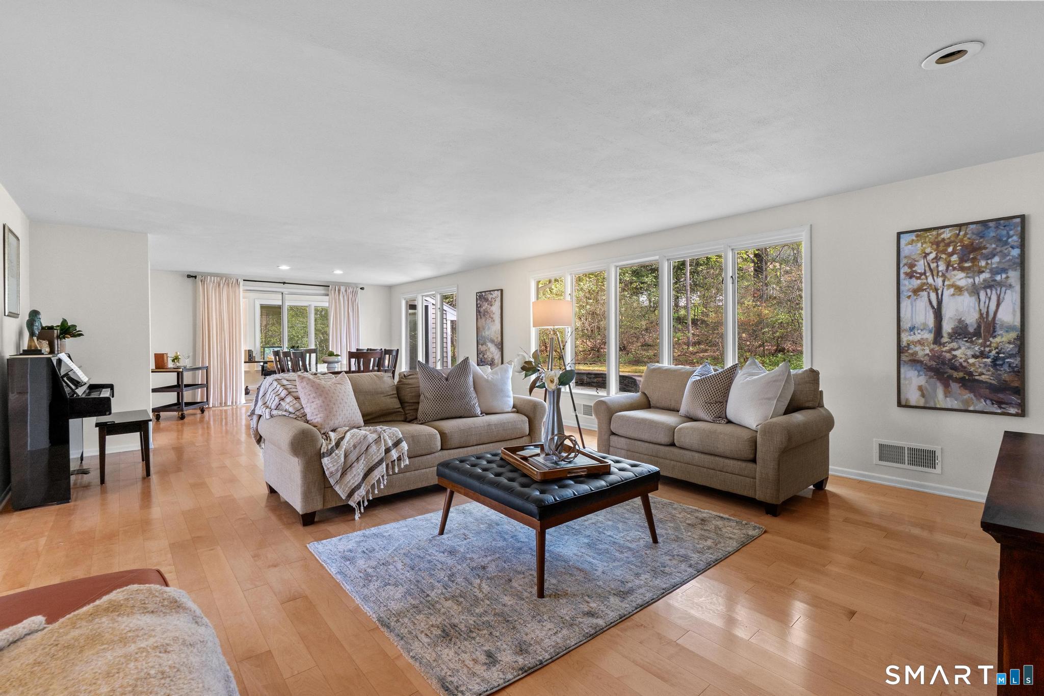 11 Ranger Lane West Hartford CT 06117