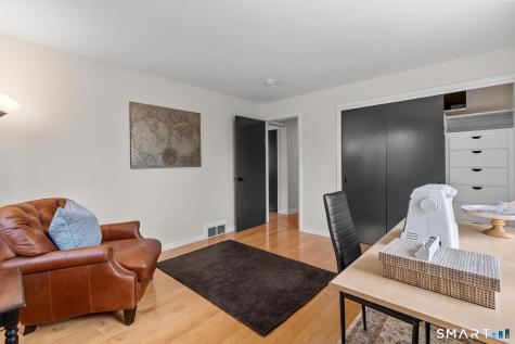 11 Ranger Lane West Hartford CT 06117