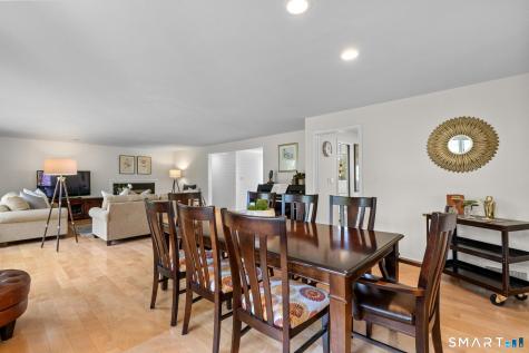 11 Ranger Lane West Hartford CT 06117
