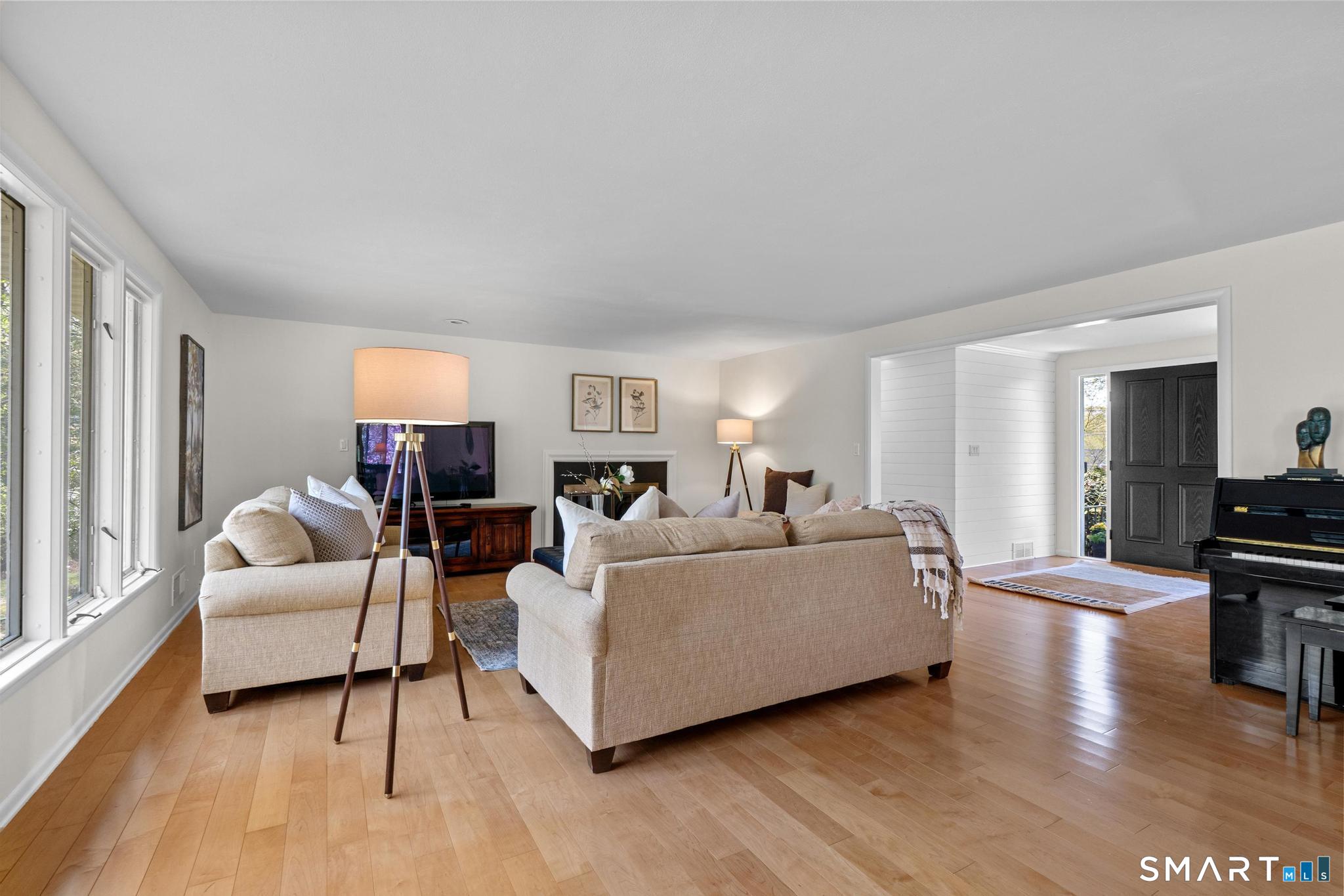 11 Ranger Lane West Hartford CT 06117