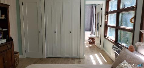 65 Oak Drive Woodstock CT 06282