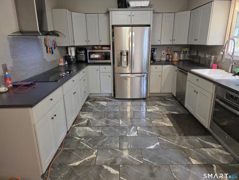158 Stoneycrest Drive Meriden CT 06451