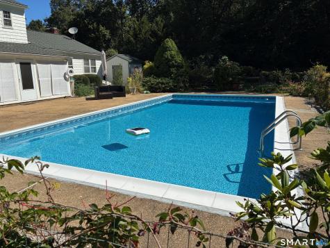 7 Gray Squirrel Drive Norwalk CT 06850