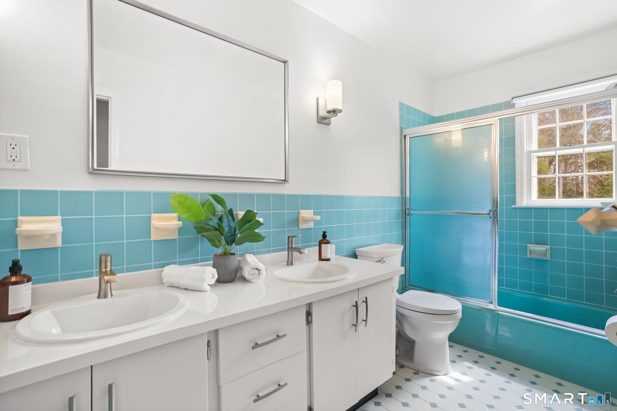 7 Gray Squirrel Drive Norwalk CT 06850
