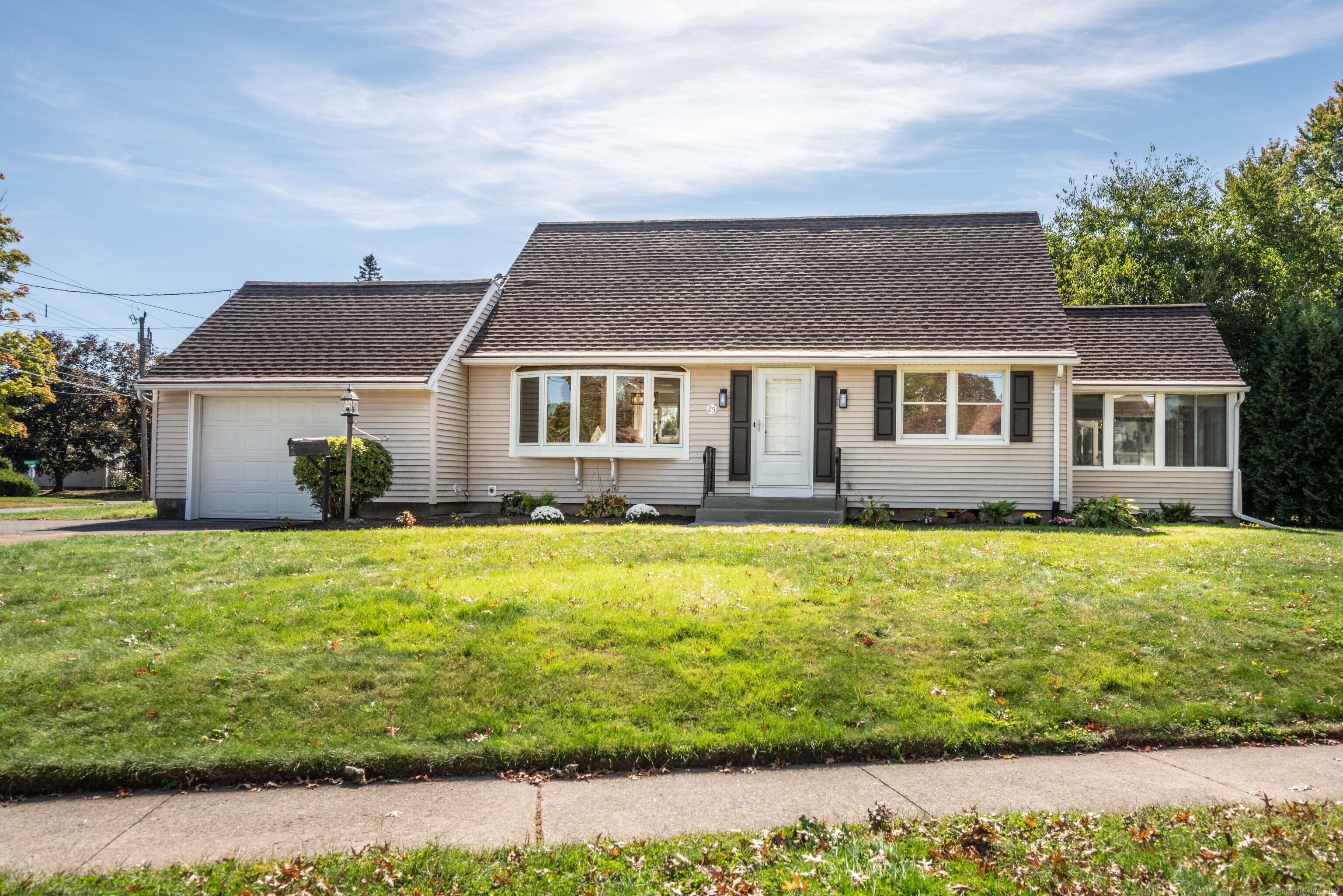 25 Fowler Drive West Hartford CT 06110