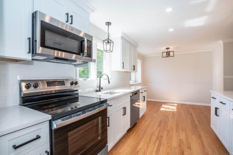 25 Fowler Drive West Hartford CT 06110