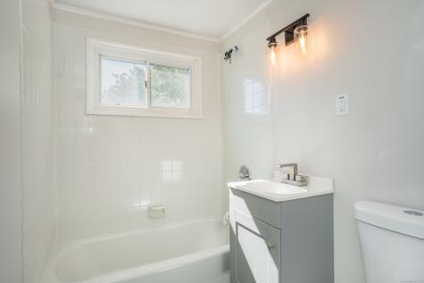 25 Fowler Drive West Hartford CT 06110