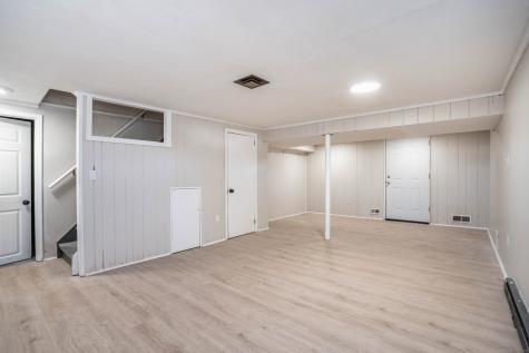 25 Fowler Drive West Hartford CT 06110