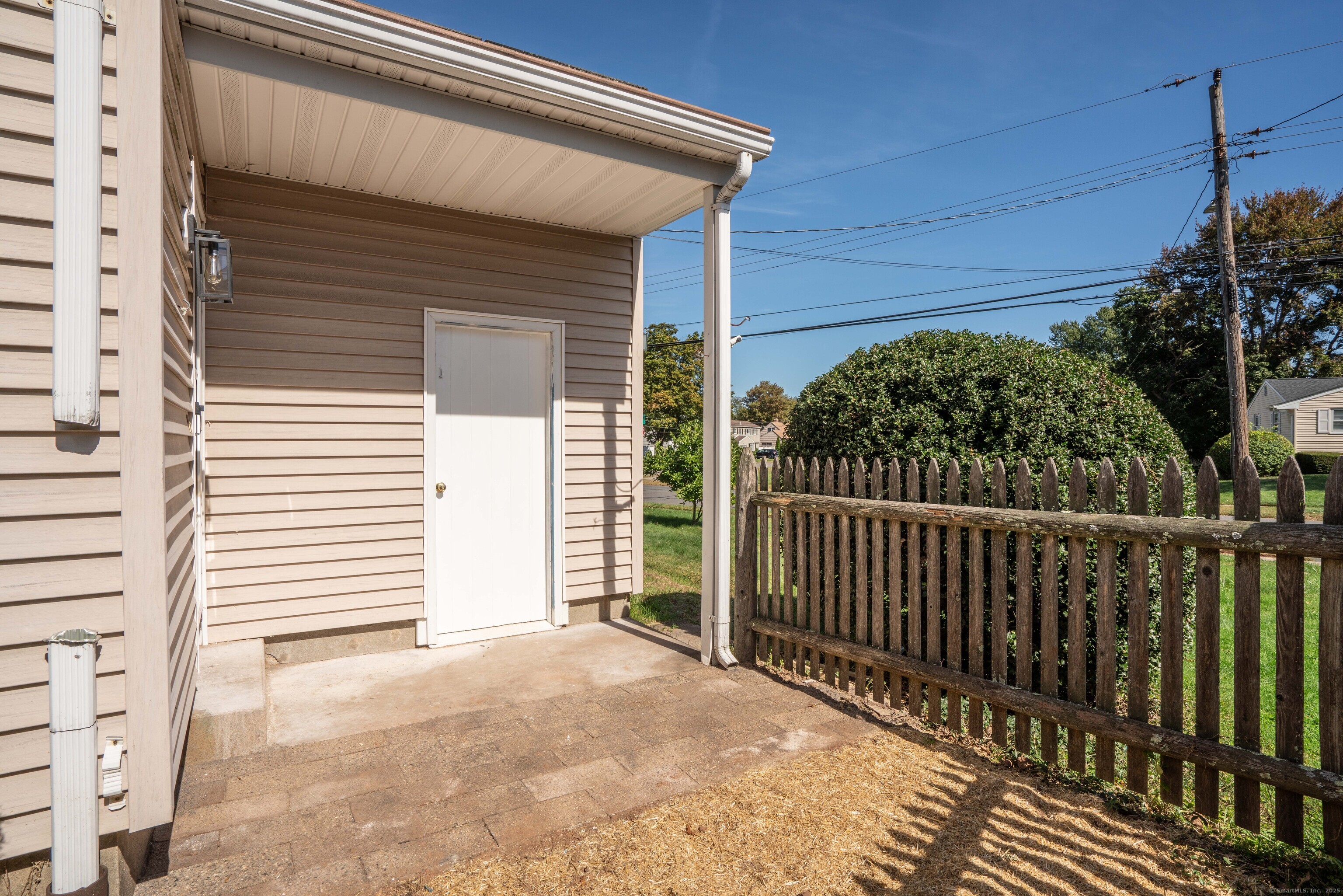 25 Fowler Drive West Hartford CT 06110