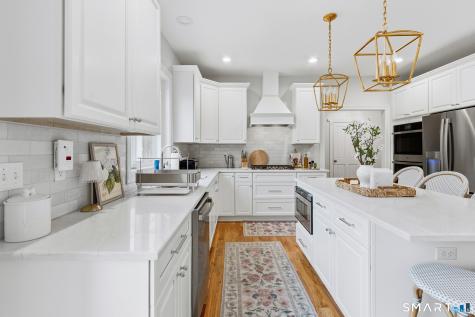 21 Kelsey Court Barkhamsted CT 06063