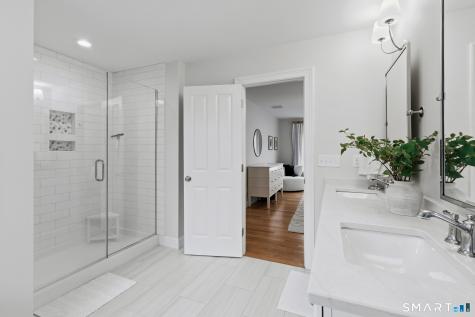 21 Kelsey Court Barkhamsted CT 06063