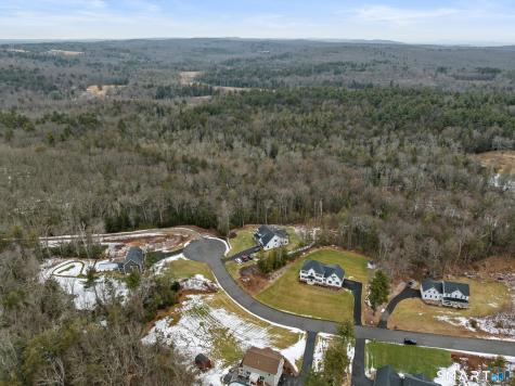 21 Kelsey Court Barkhamsted CT 06063