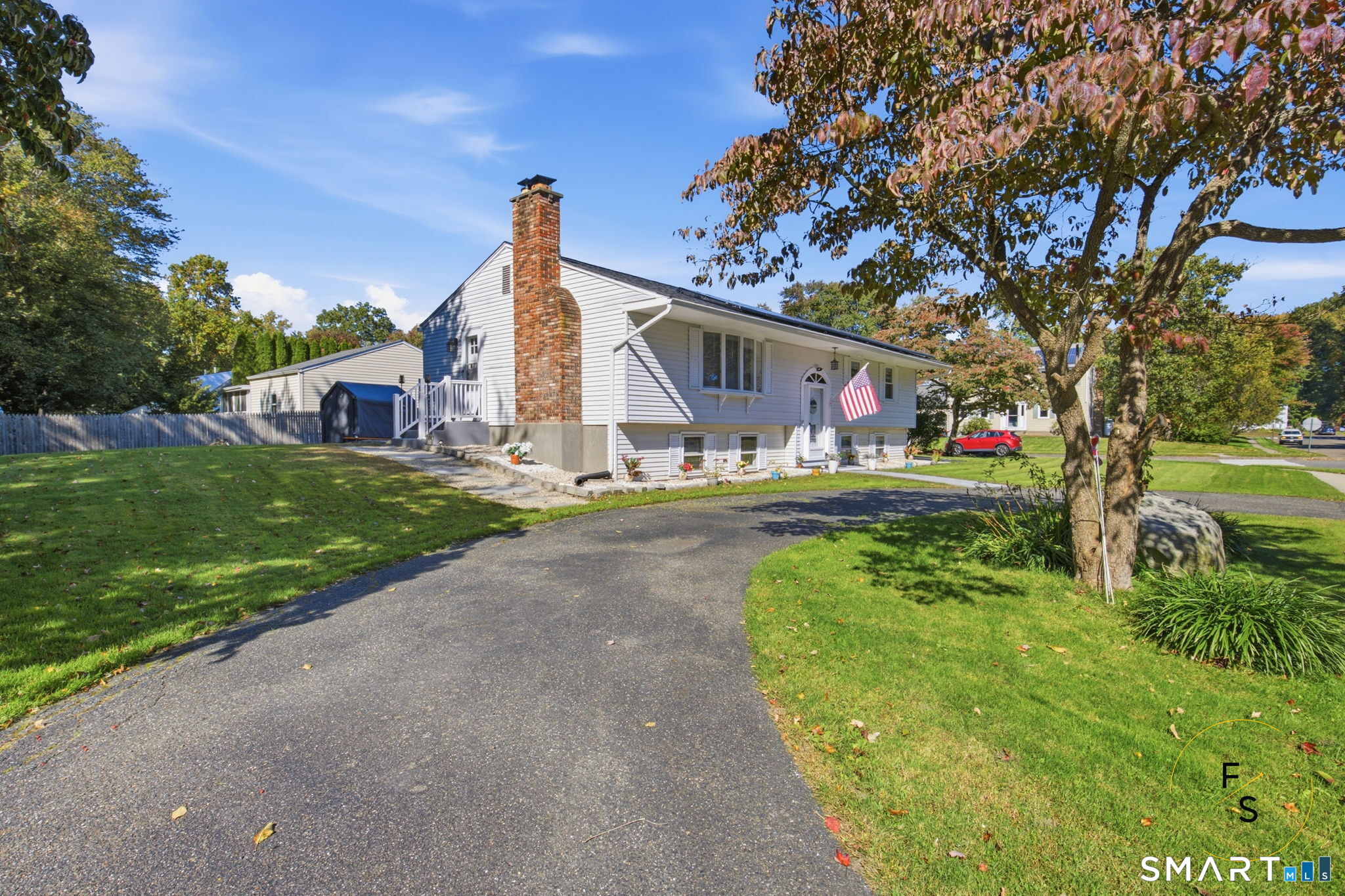 17 Pioneer Drive Enfield CT 06082
