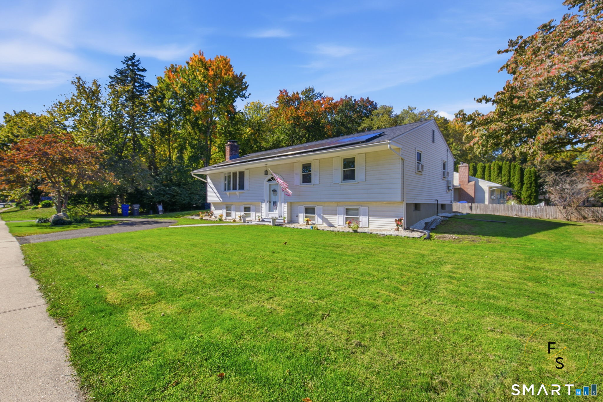 17 Pioneer Drive Enfield CT 06082