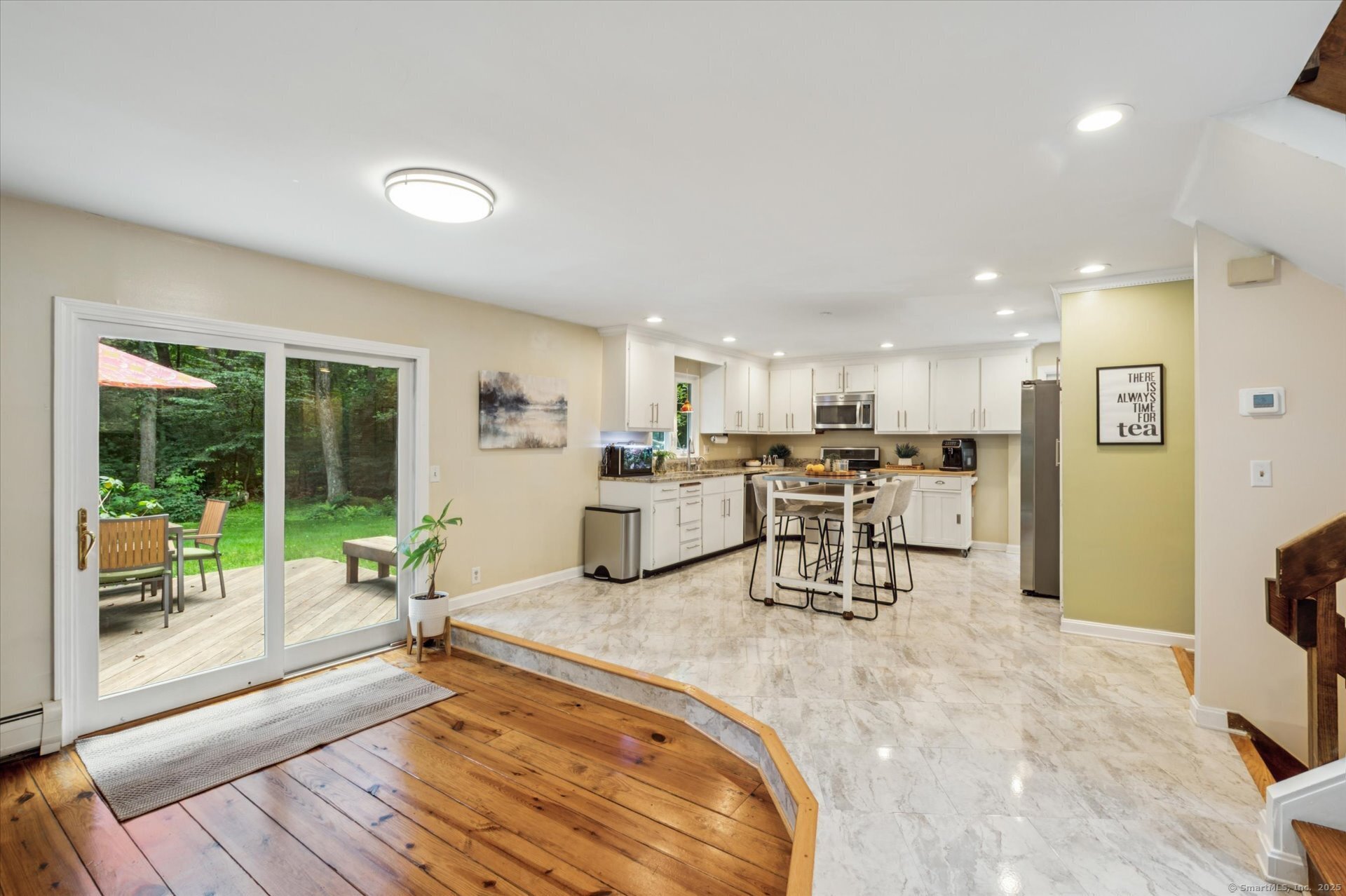 25 Tall Wood Hollow Avon CT 06001