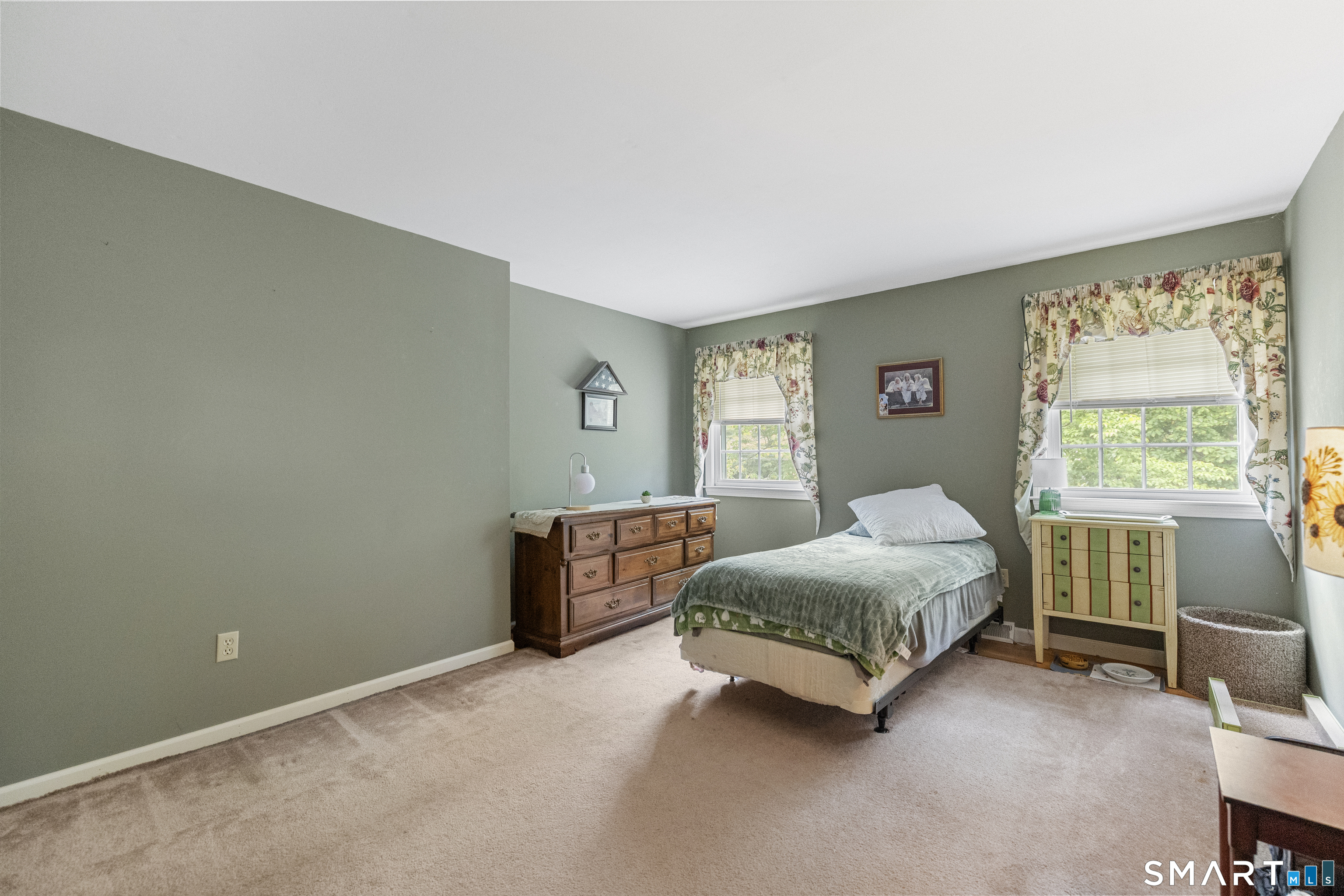14 Amy Lane Simsbury CT 06070