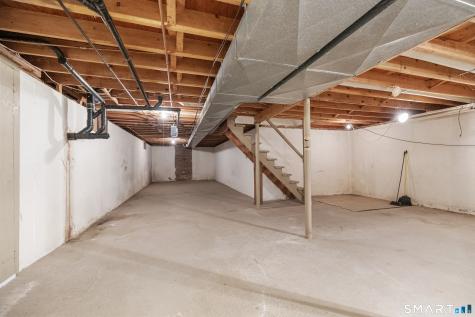 14 Amy Lane Simsbury CT 06070