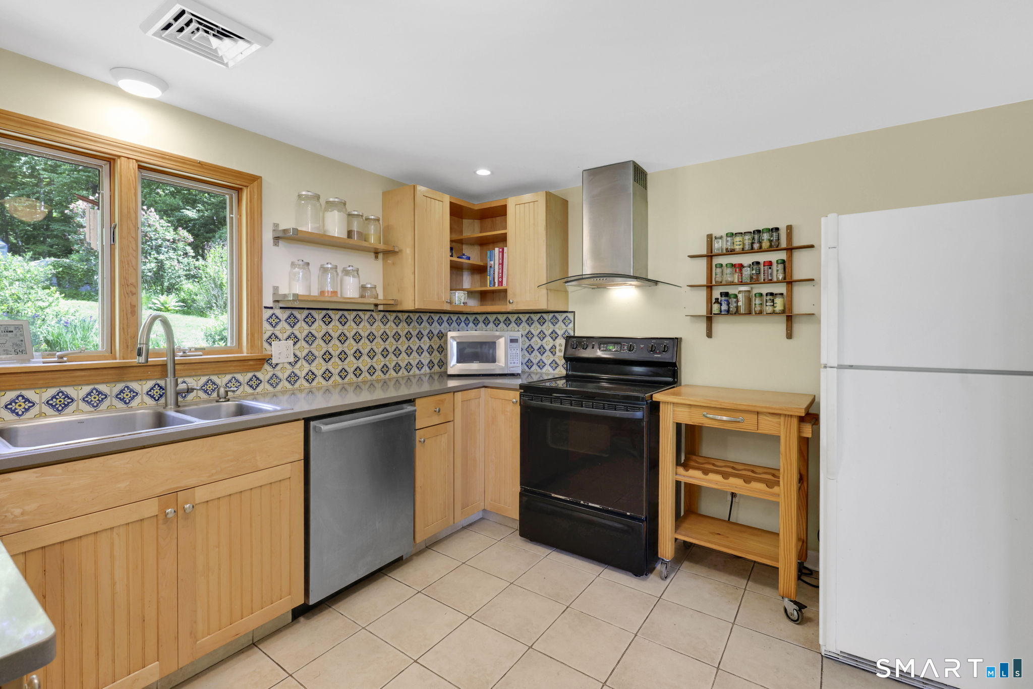 79 Mulberry Road Mansfield CT 06250