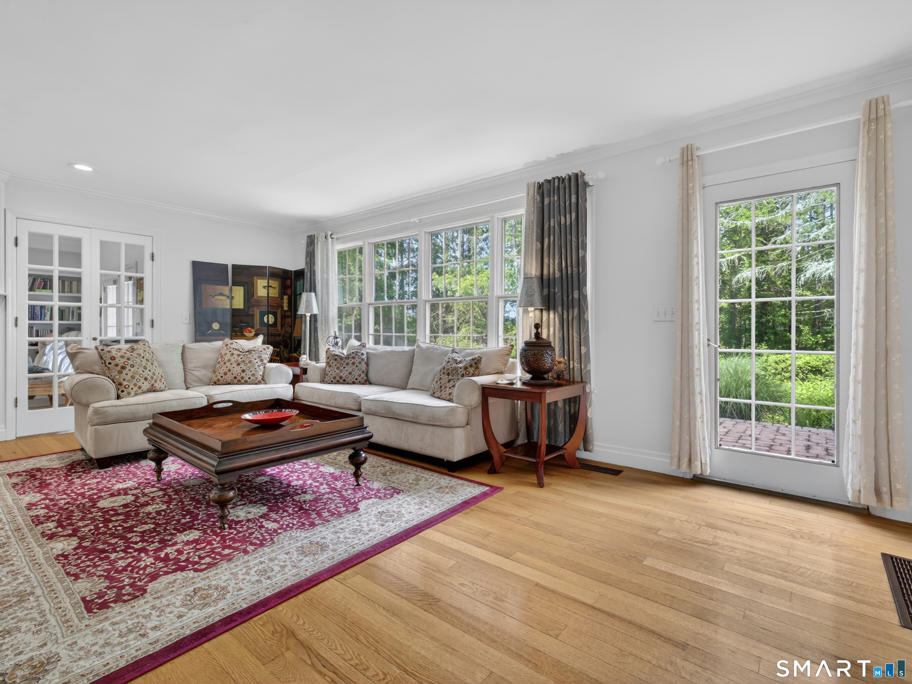 2 Larchwood Lane East Lyme CT 06333