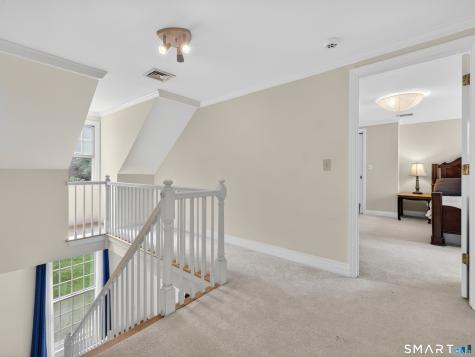 2 Larchwood Lane East Lyme CT 06333
