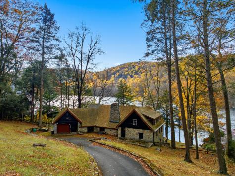 23 Echo Drive New Milford CT 06776