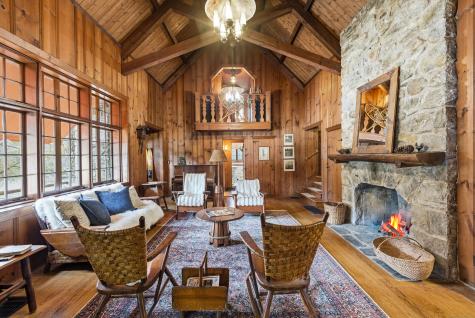 23 Echo Drive New Milford CT 06776