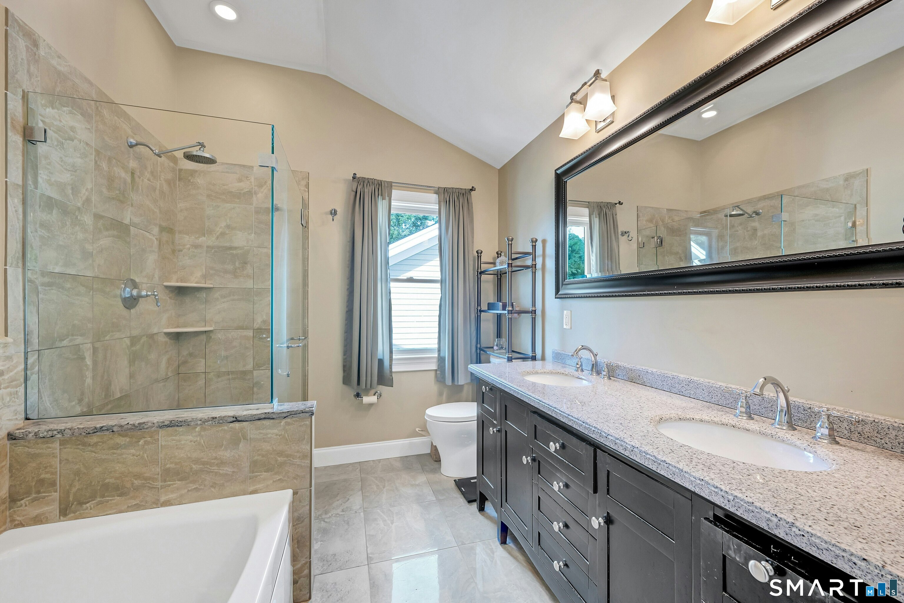 17 Thornhill Road Greenwich CT 06878
