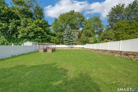 17 Thornhill Road Greenwich CT 06878
