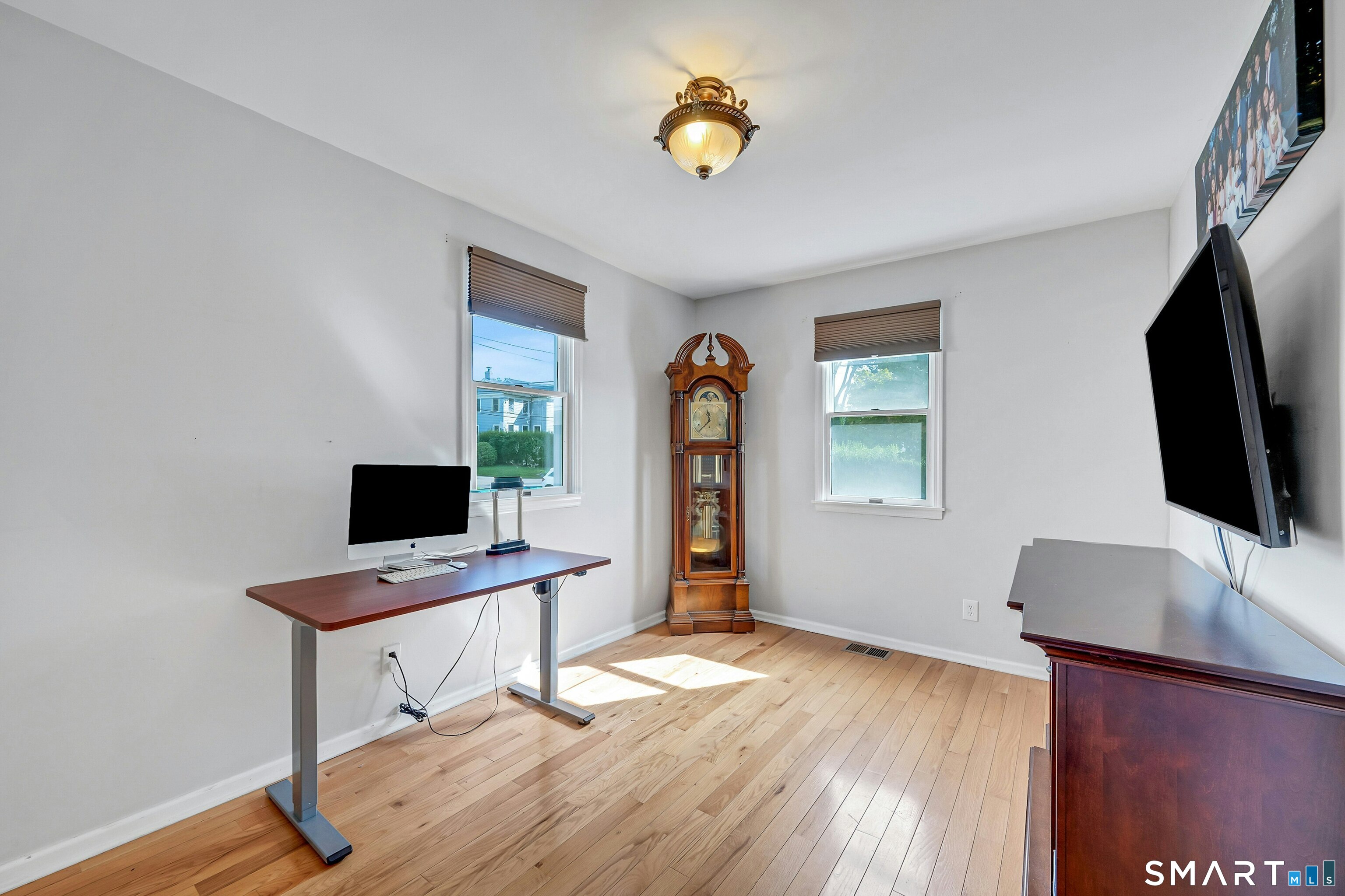 17 Thornhill Road Greenwich CT 06878