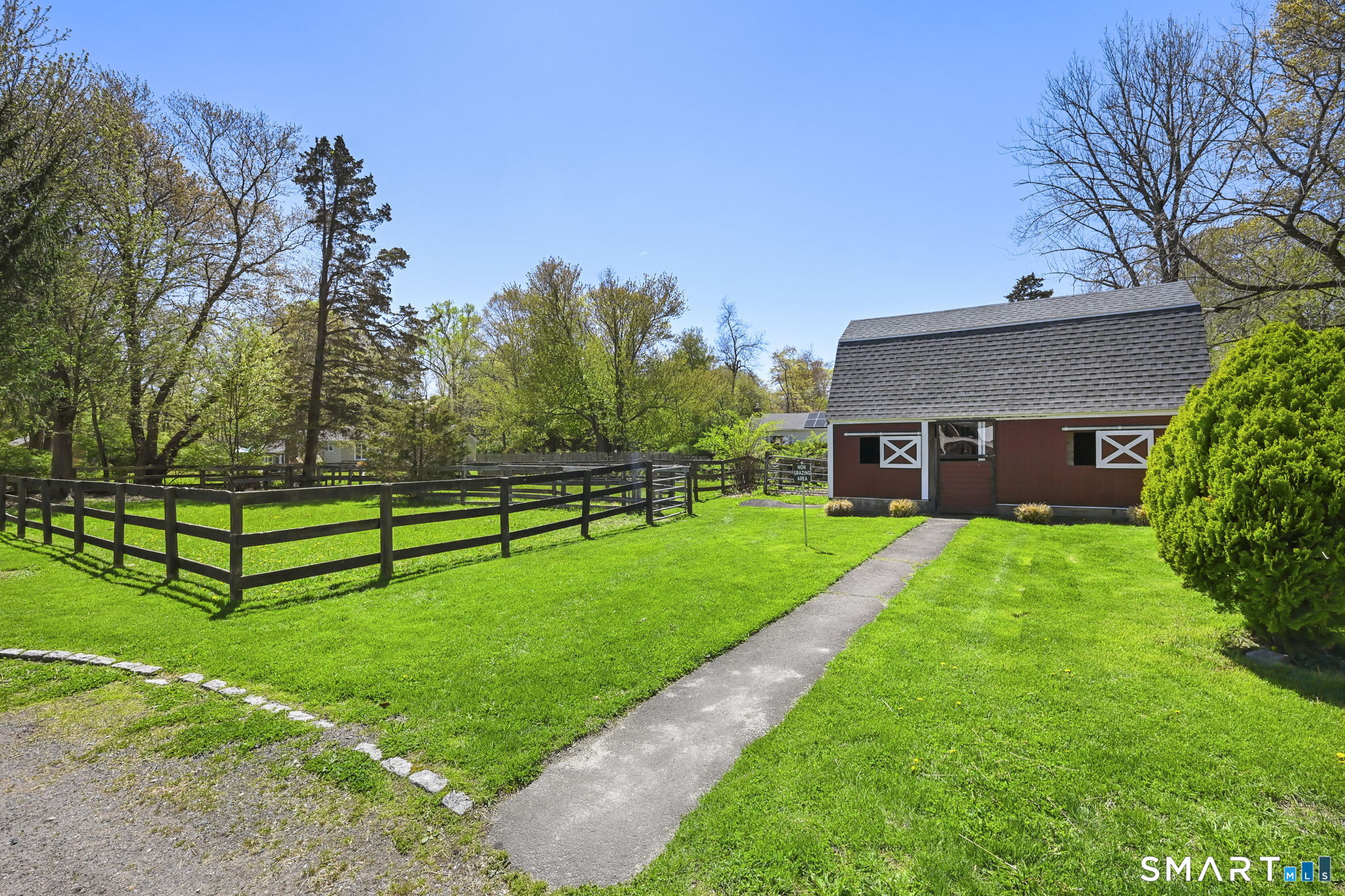80-90 Comstock Hill Road Norwalk CT 06850