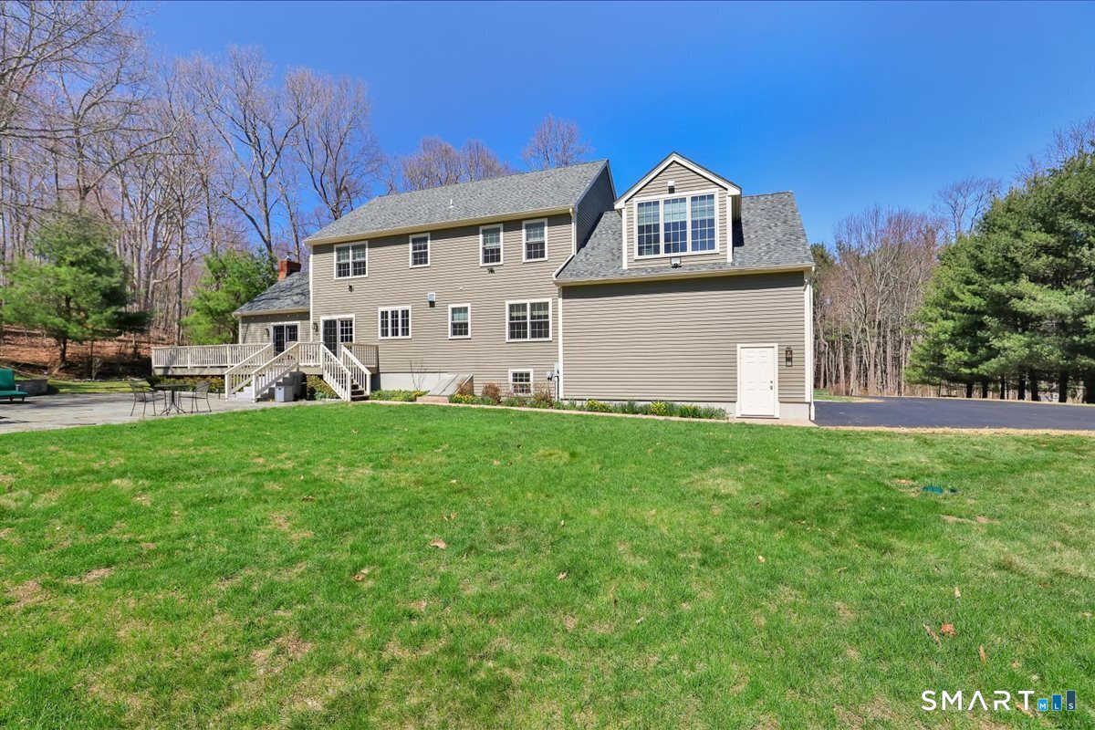 851 South Street Middlebury CT 06762