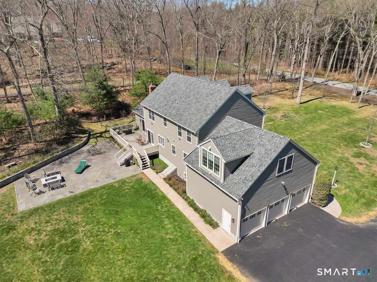 851 South Street Middlebury CT 06762