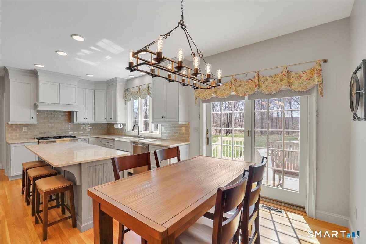 851 South Street Middlebury CT 06762