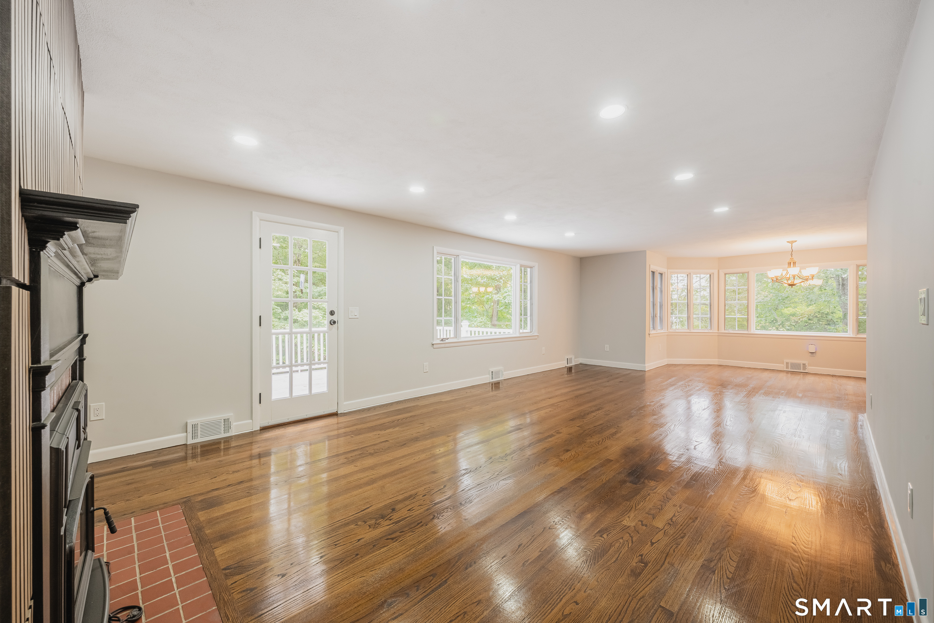 1918 Route 12 Ledyard CT 06335
