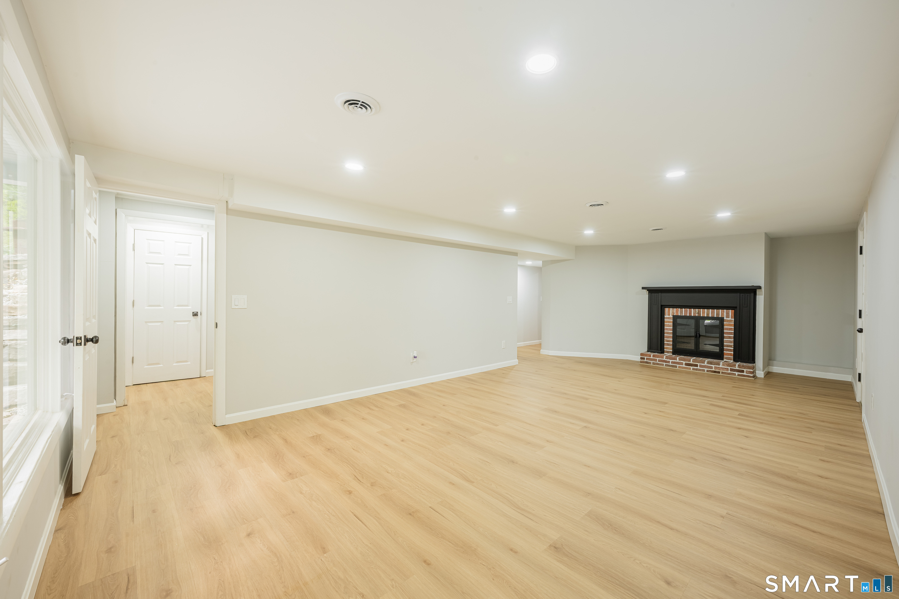 1918 Route 12 Ledyard CT 06335