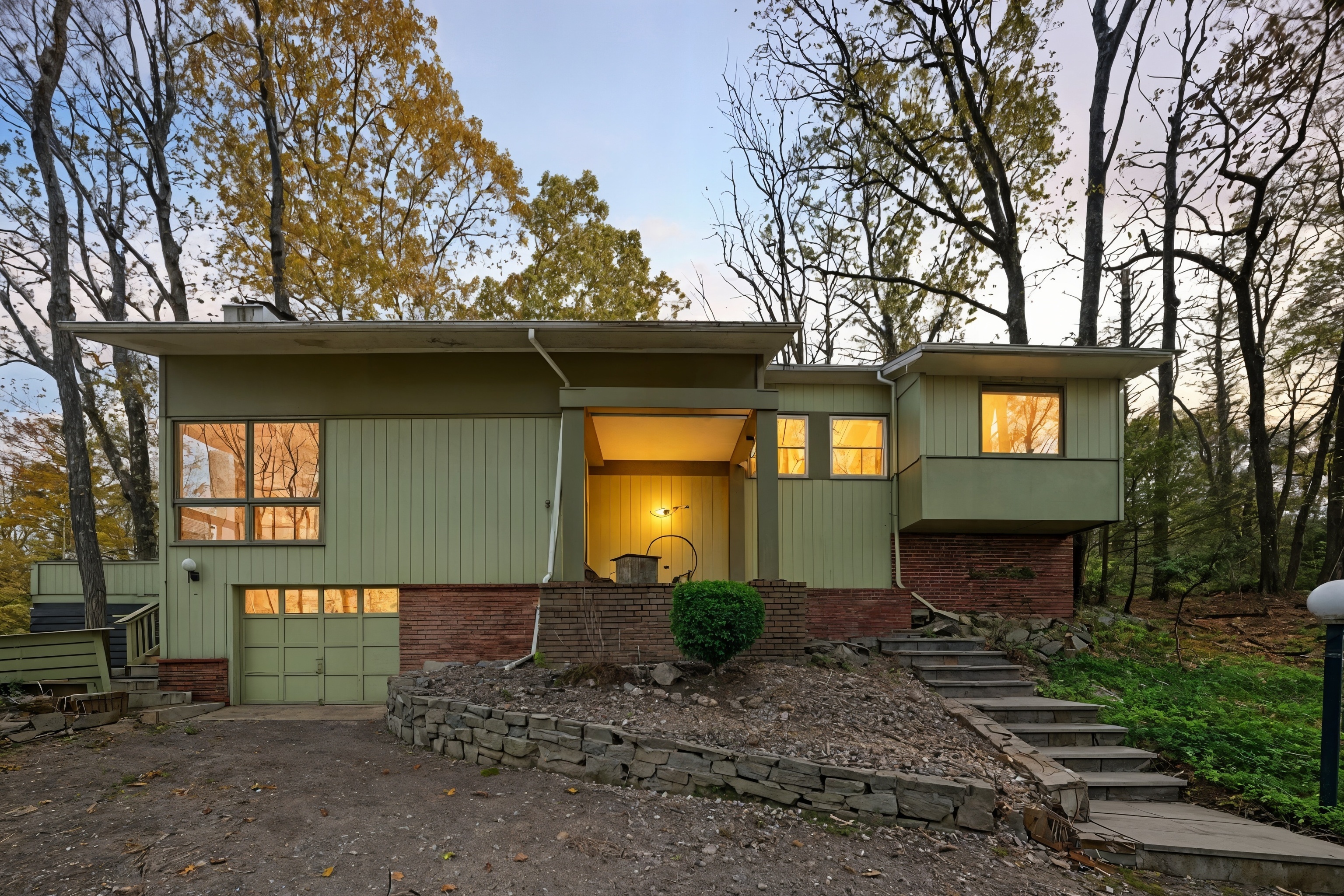 27 Carol Street Danbury CT 06810