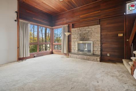 27 Carol Street Danbury CT 06810