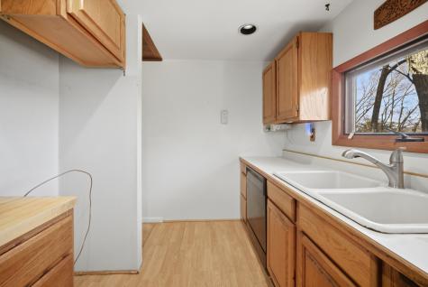 27 Carol Street Danbury CT 06810