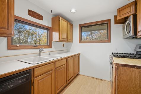 27 Carol Street Danbury CT 06810