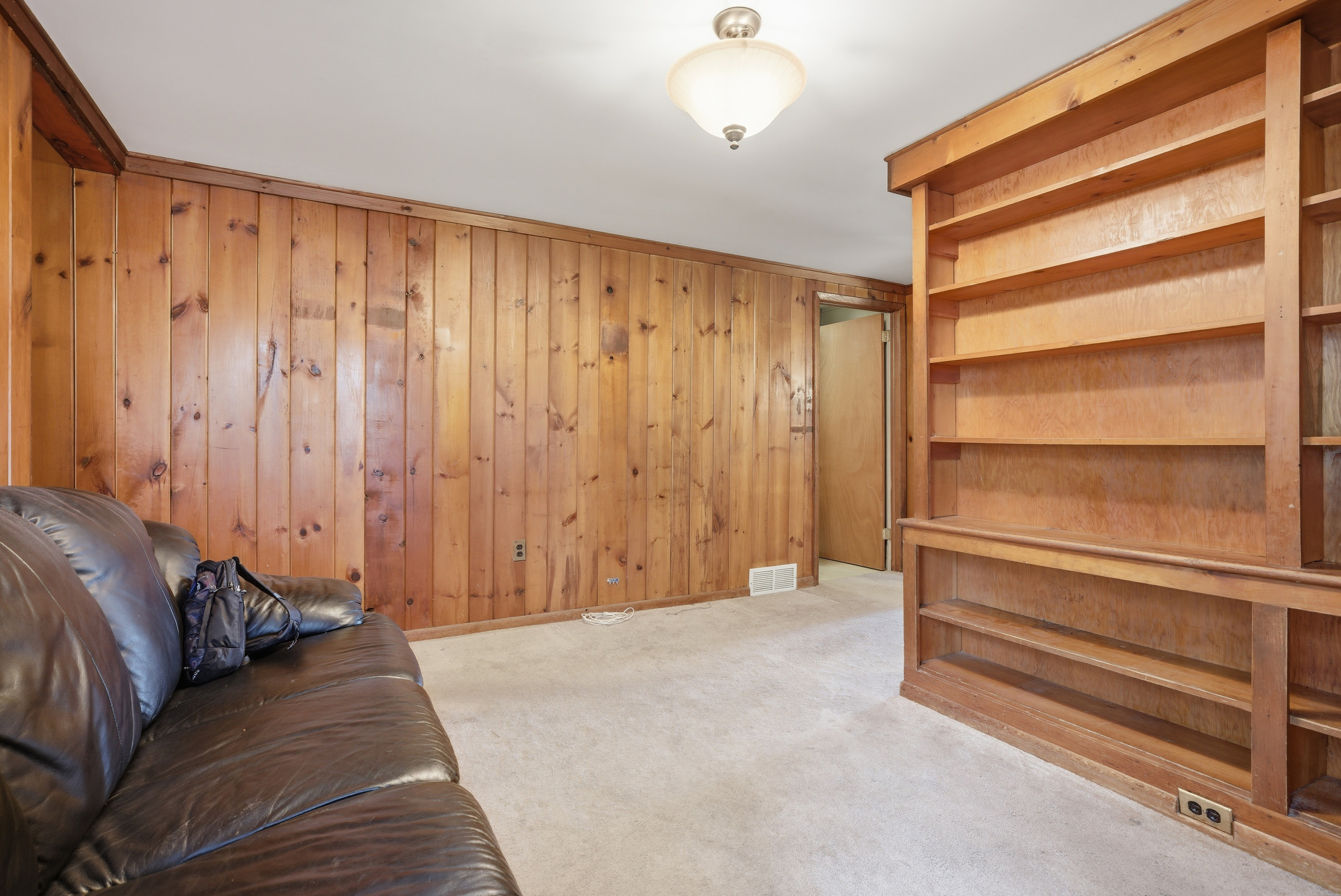 27 Carol Street Danbury CT 06810