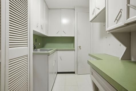 27 Carol Street Danbury CT 06810