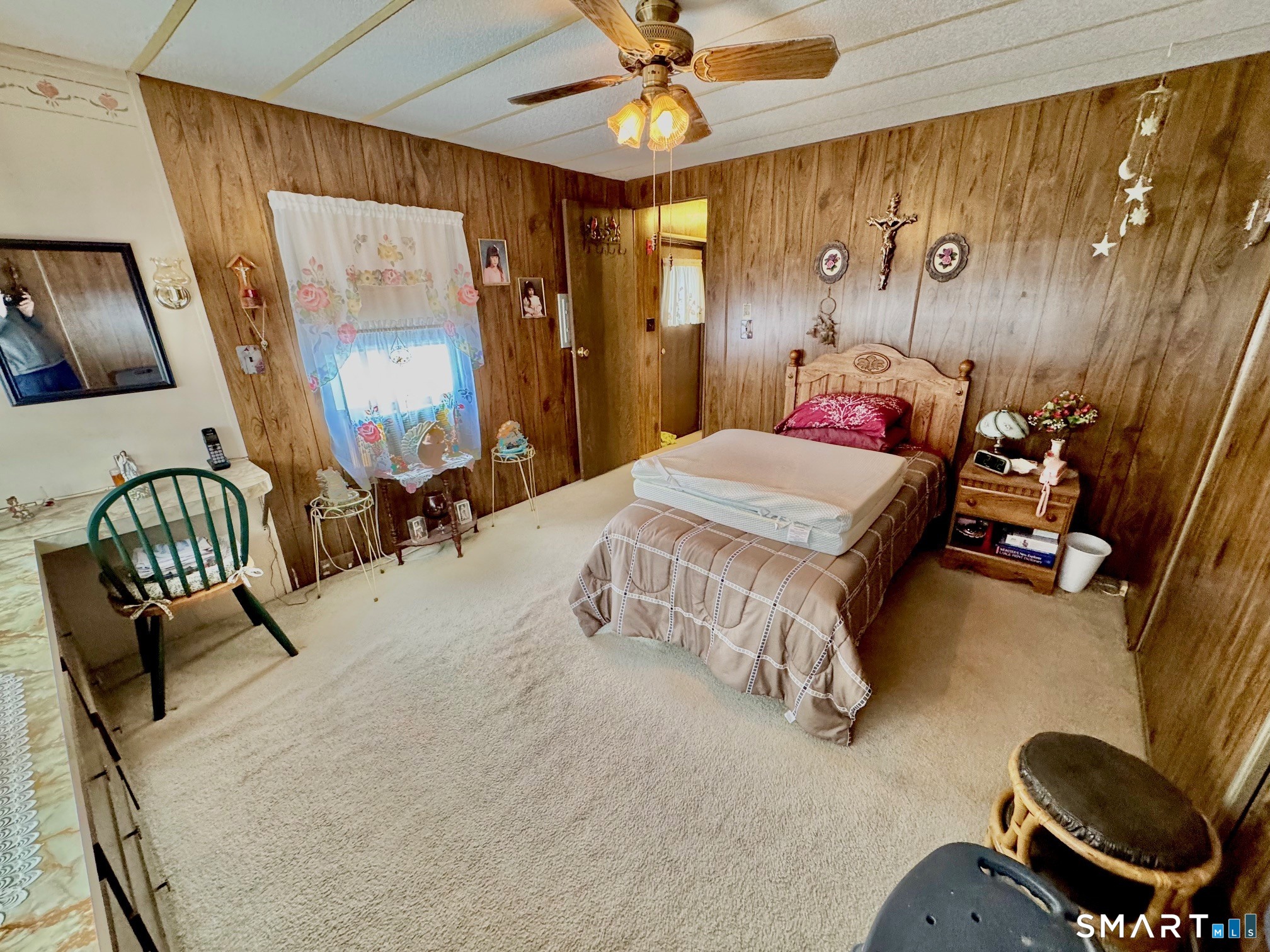 1070 Amity Road Bethany CT 06524