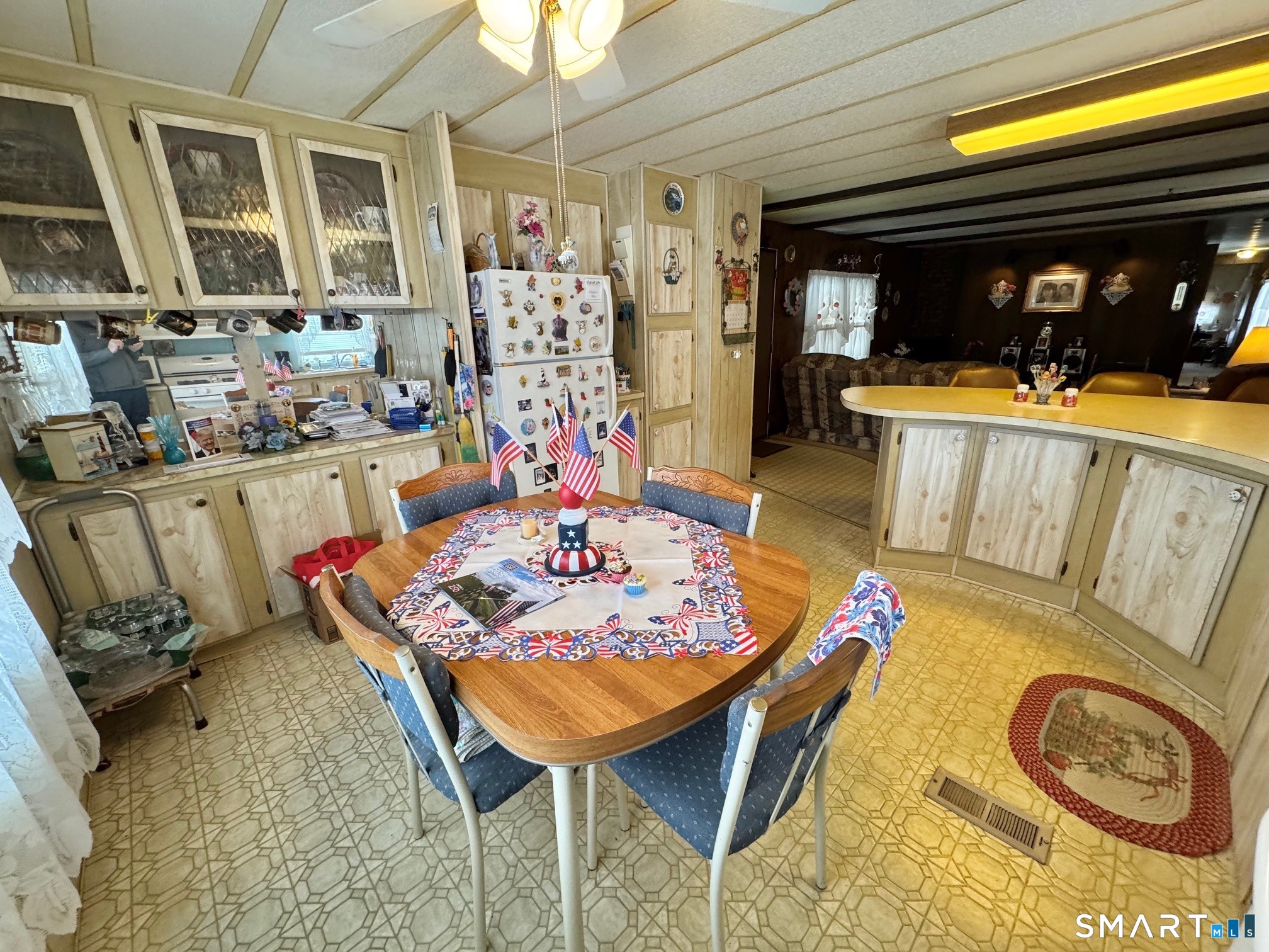 1070 Amity Road Bethany CT 06524