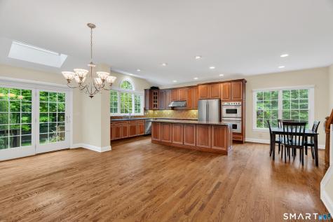105 Beecher Road Woodbridge CT 06525