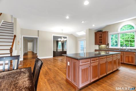 105 Beecher Road Woodbridge CT 06525