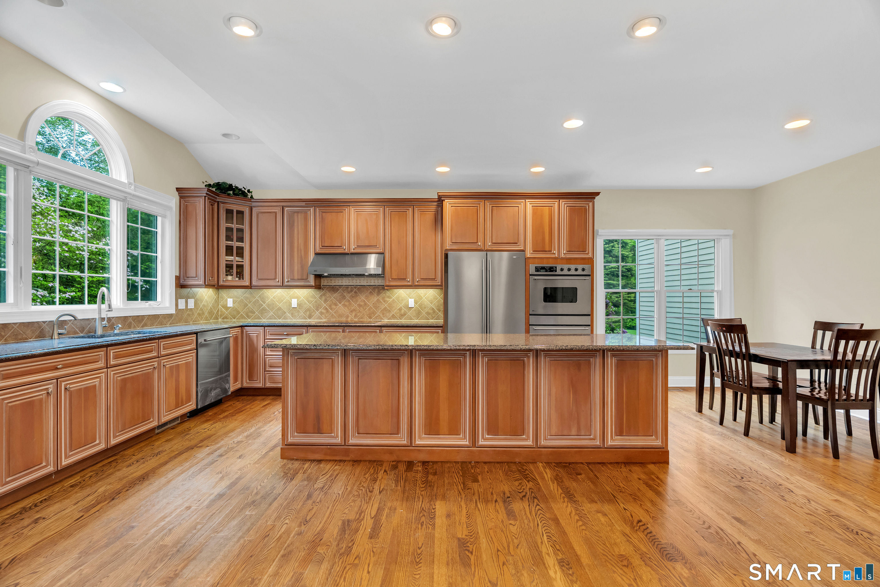 105 Beecher Road Woodbridge CT 06525